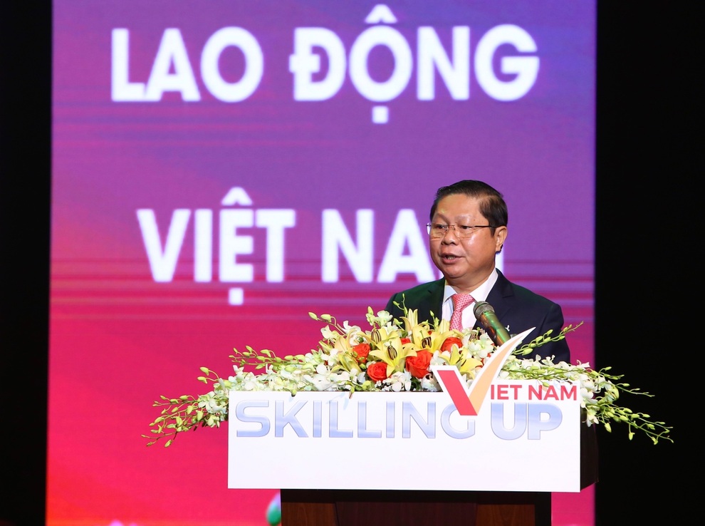 Tổng cục Giáo dục nghề nghiệp đón nhận Huân chương lao động hạng Nhất - 2 Tổng cục Giáo dục nghề nghiệp đón nhận Huân chương lao động hạng Nhất - 2