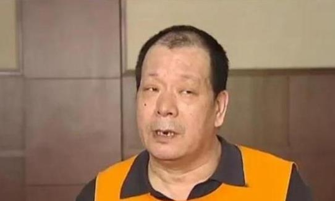 Người đàn ông 2 lần trúng độc đắc và bi kịch thành kẻ lừa đảo, vào tù - 1 Người đàn ông 2 lần trúng độc đắc và bi kịch thành kẻ lừa đảo, vào tù - 1