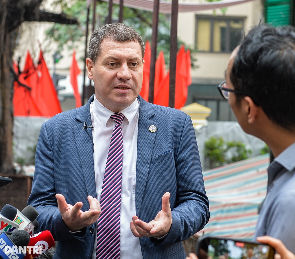 Chủ tịch quận Hoàn Kiếm nói về số tiền gần 15 tỷ bảo tồn biệt thự Pháp cổ - 2 Chủ tịch quận Hoàn Kiếm nói về số tiền gần 15 tỷ bảo tồn biệt thự Pháp cổ - 2