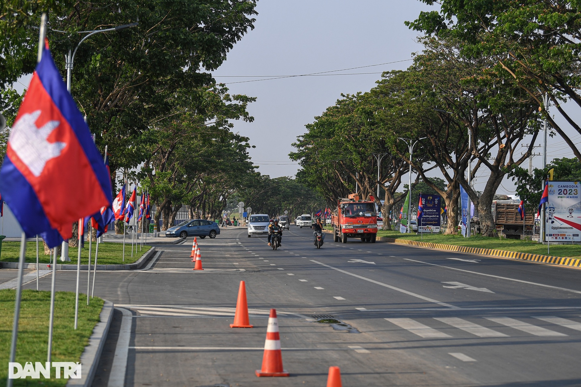 Phnom Penh khoác áo mới lung linh đón SEA Games 32 - 11 Phnom Penh khoác áo mới lung linh đón SEA Games 32 - 11