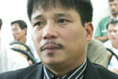 Còi vàng “trên” thổi, “dưới” không nghe?