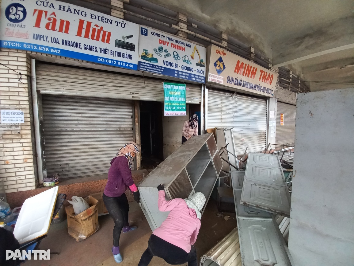 Hình ảnh cuối cùng của chợ Sắt Hải Phòng trước khi chỉ còn là hoài niệm - 2