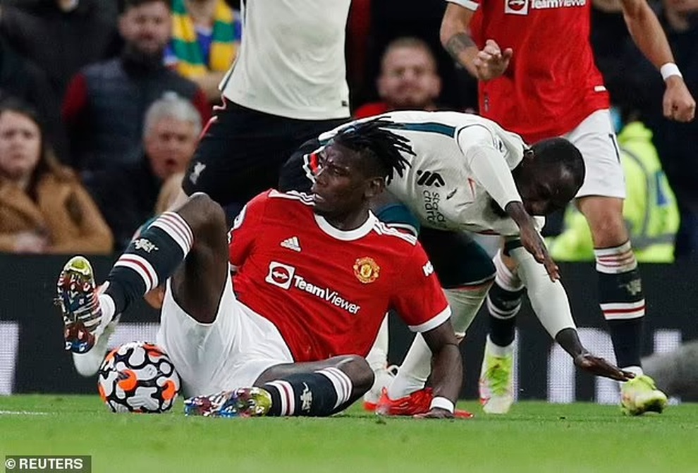 Paul Pogba lại báo tin buồn cho đội tuyển Pháp và Man Utd - 4 Paul Pogba lại báo tin buồn cho đội tuyển Pháp và Man Utd - 4