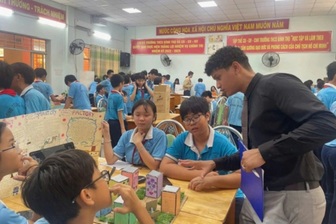 50 năm giáo dục TPHCM và mô hình giảng dạy tiếng Anh theo chuẩn quốc tế