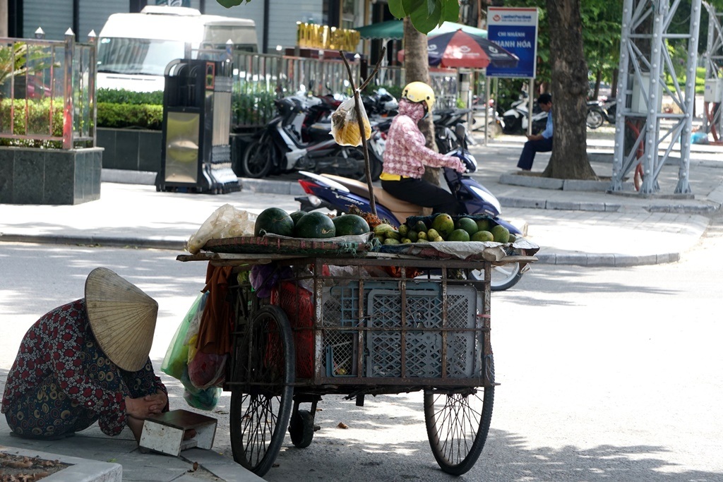 Người lao động vật lộn trong chảo lửa miền Trung - 16 Người lao động vật lộn trong chảo lửa miền Trung - 16