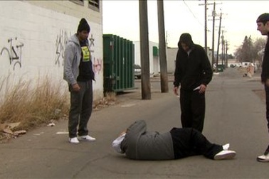 Ngăn cản con cưới phụ nữ lớn tuổi bất thành, cha thuê sát thủ đánh chết con trai