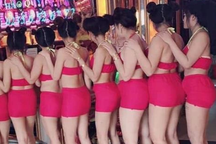 Cuộc bỏ trốn của 2 "tiếp viên" và thủ đoạn của bà chủ Diệu Hiền karaoke