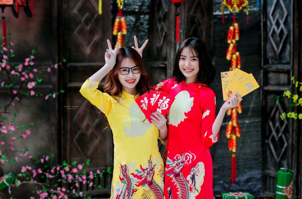 Đôi bạn thân xinh xắn khoe ảnh rộn ràng đón Tết sớm - 10 Đôi bạn thân xinh xắn khoe ảnh rộn ràng đón Tết sớm - 10