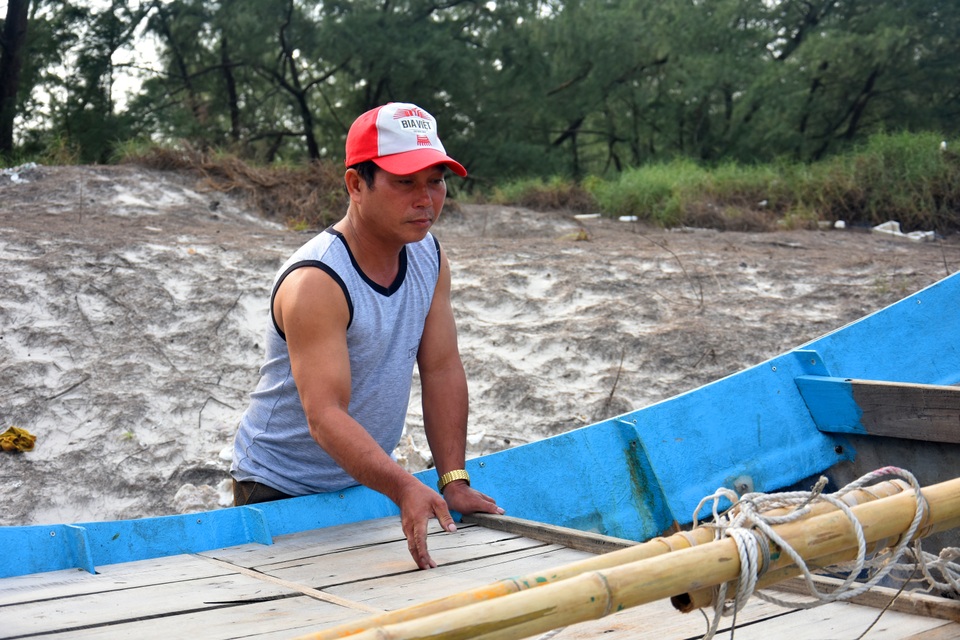 Chuyện chưa kể về những chiếc thuyền đi biển, ngược đồng bằng cứu người - 1 Chuyện chưa kể về những chiếc thuyền đi biển, ngược đồng bằng cứu người - 1