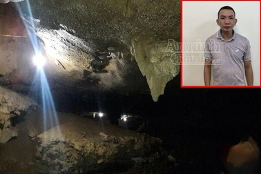 Chết vì sốc ma túy, thanh niên "được" bạn nghiện khiêng ra nghĩa địa