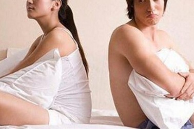 Choáng với những lý do đòi bồi thường khi ly hôn: "bù đắp đời trai" và "tinh trùng yếu"