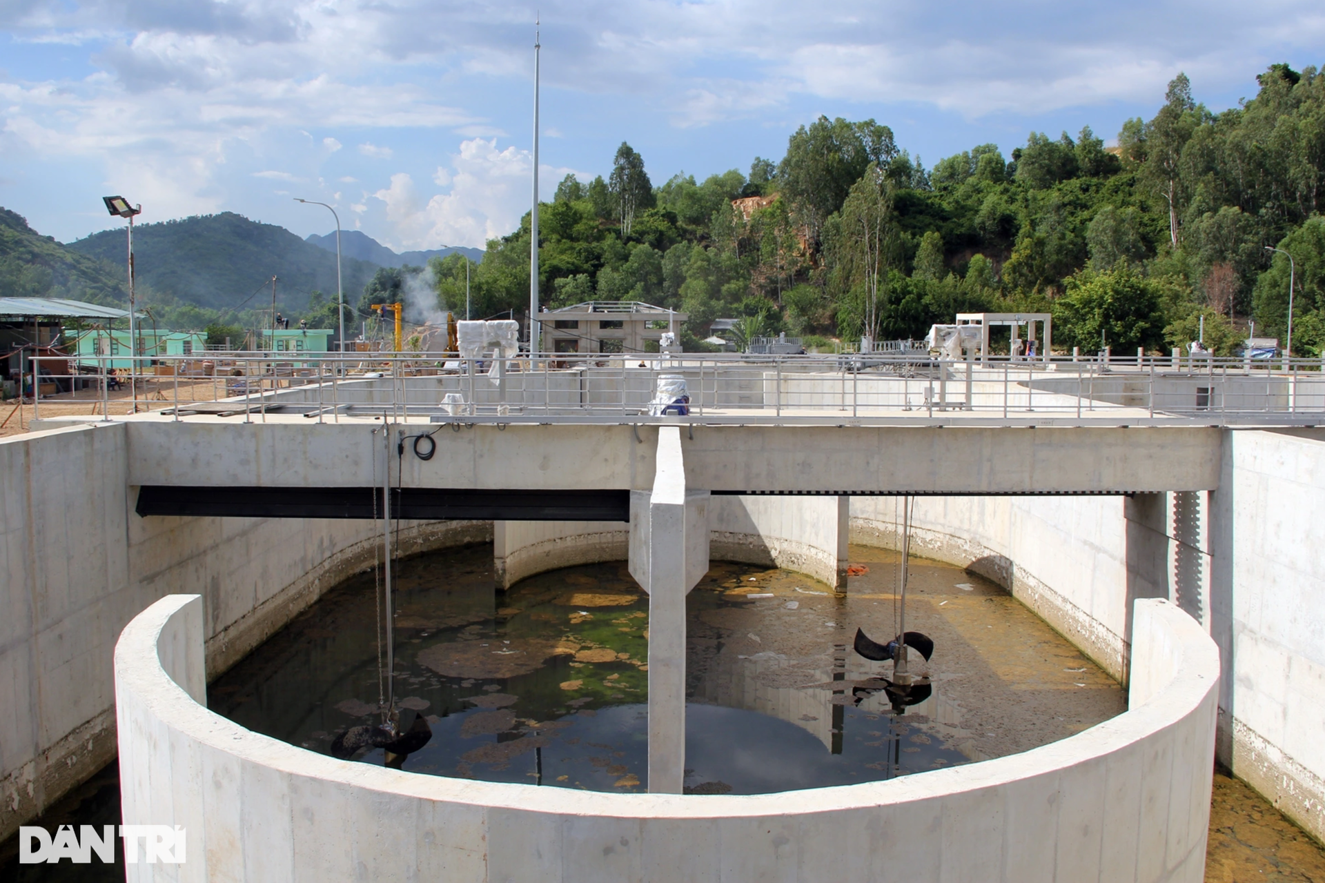 Nhà máy xử lý nước thải 13 triệu USD ngăn nước bẩn chảy ra biển Nha Trang - 6 Nhà máy xử lý nước thải 13 triệu USD ngăn nước bẩn chảy ra biển Nha Trang - 6