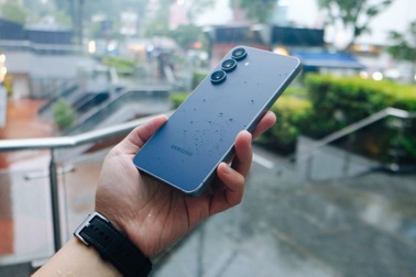 Galaxy S25 FE hỗ trợ người dùng khám phá và cảm nhận những vùng đất mới trọn vẹn hơn