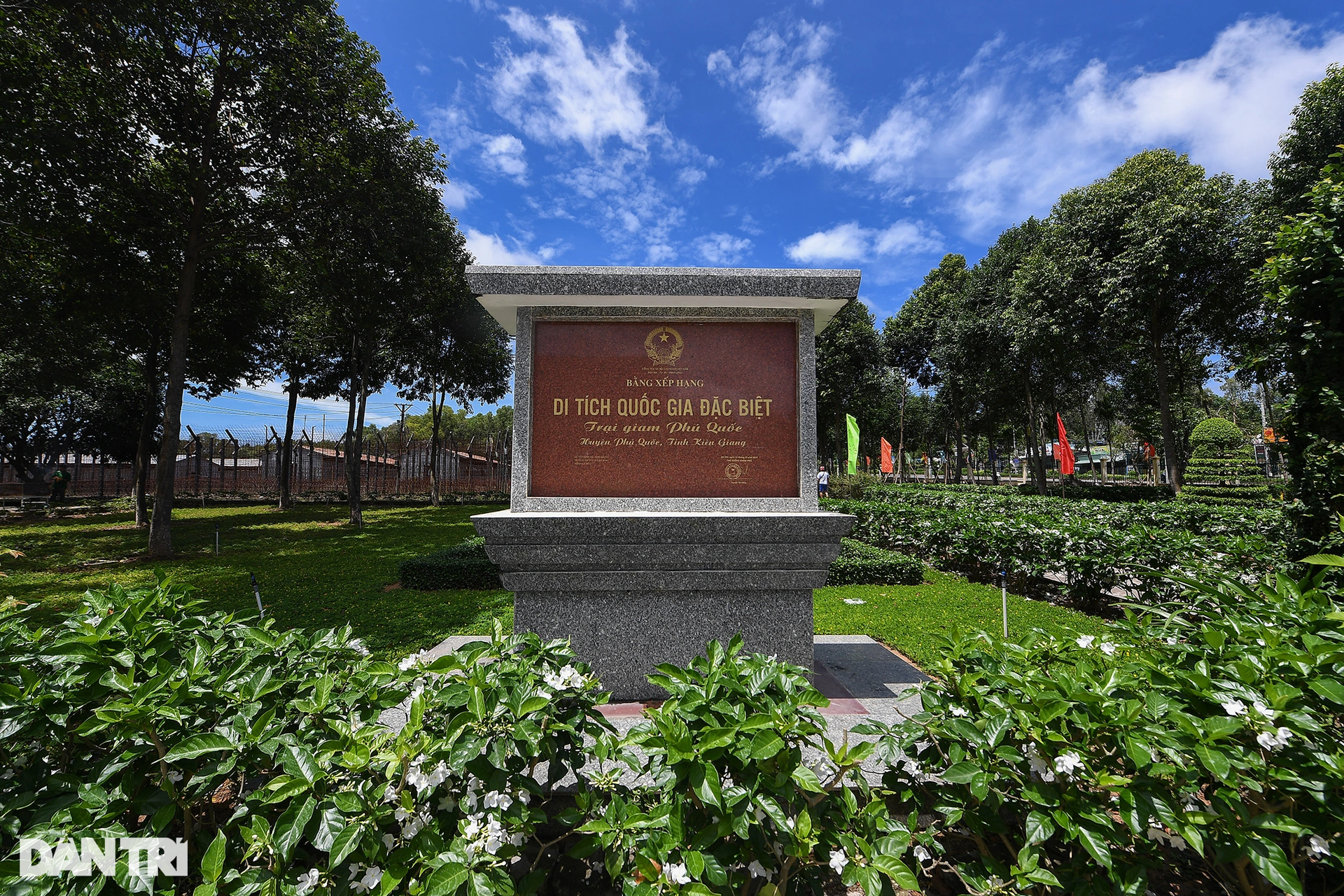 Người dân bật khóc khi tham quan Di tích Nhà tù Phú Quốc - 12 Người dân bật khóc khi tham quan Di tích Nhà tù Phú Quốc - 12