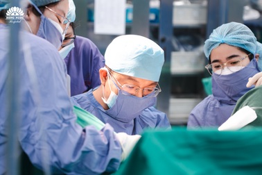 19 tuổi đối mặt nguy cơ ung thư vì niêm mạc tử cung dày gấp 7 lần bình thường