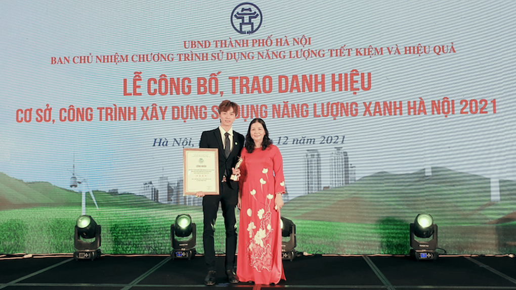 Đèn LED Vianco đạt danh hiệu Cơ sở, công trình sử dụng năng lượng xanh - 3 Đèn LED Vianco đạt danh hiệu Cơ sở, công trình sử dụng năng lượng xanh - 3