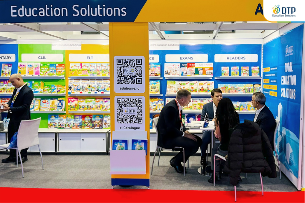 Sách giáo khoa tiếng Anh chuyên biệt theo khung chương trình của Bộ Giáo dục và Đào tạo - 3