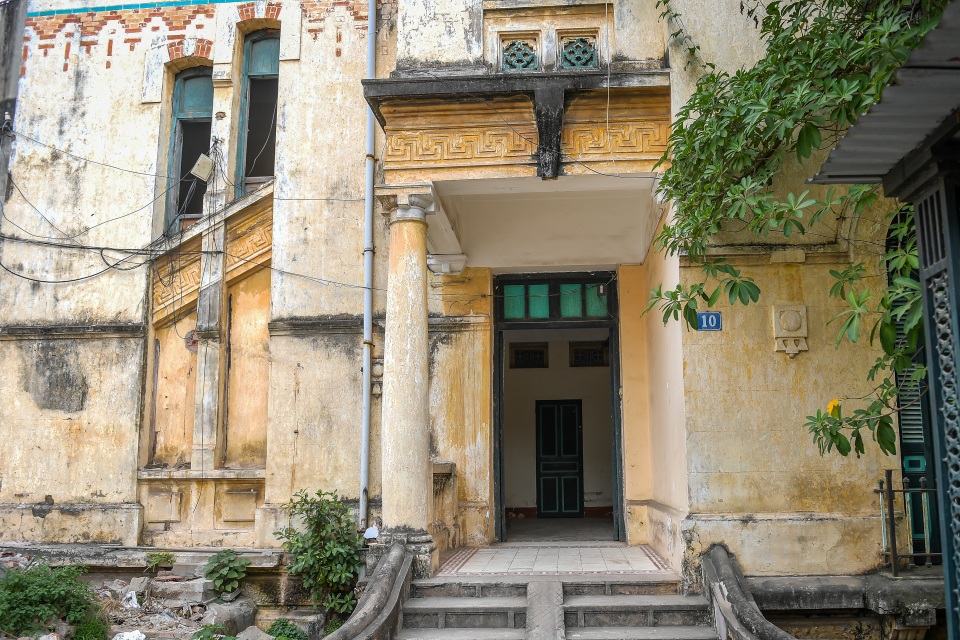 Những hình ảnh cuối cùng về căn biệt thự trạm phát sóng bản Tuyên ngôn độc lập - 2 Những hình ảnh cuối cùng về căn biệt thự trạm phát sóng bản Tuyên ngôn độc lập - 2
