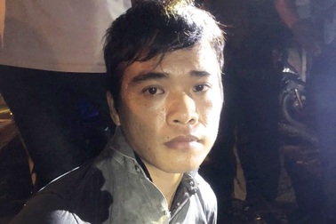 Bắt kẻ cướp tài sản của phụ nữ ở Long An