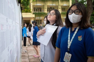 Hà Nội: Một trường nội thành điểm chuẩn bất ngờ rớt thảm, từ 40 xuống 23,75