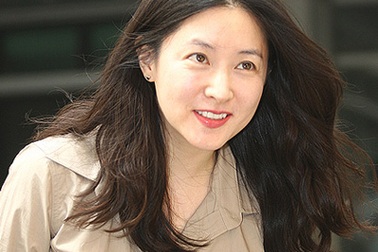 Theo “nàng Dae Jang Geum” tới trường