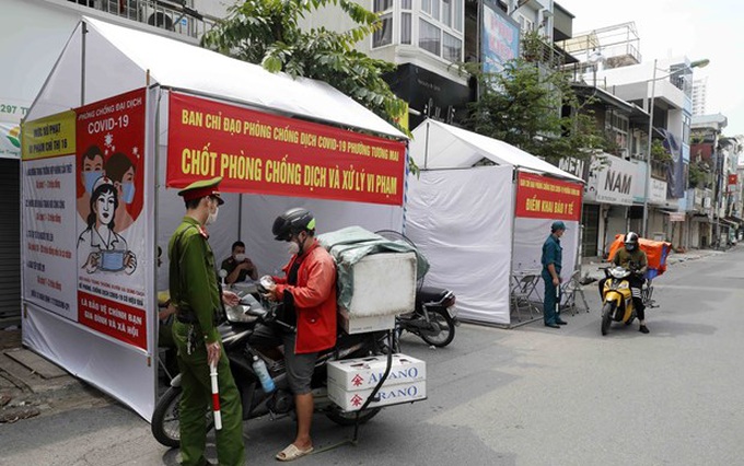 Hà Nội hỏa tốc yêu cầu thực hiện nghiêm quy định về giãn cách xã hội