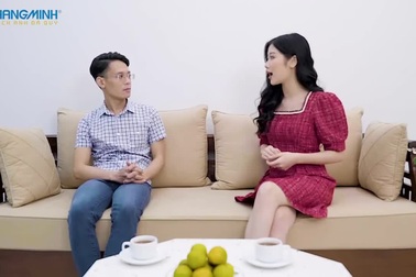 Chiêm ngưỡng cầu thang đá quý xanh thiên thanh trong biệt thự liền kề "vạn