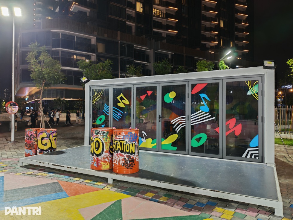 Đánh giá Honor 400: Hiệu suất tốt, AI đa dạng nhưng còn hạn chế về thiết kế - 17