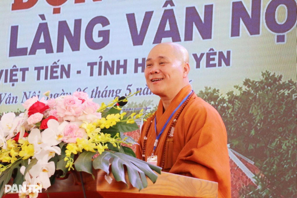 Động thổ xây đình làng, mở rộng Đền thờ, Nhà tưởng niệm thân mẫu Bác Hồ - 1