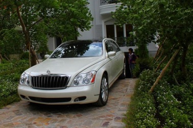 Ngắm chiếc Maybach 62S đặc biệt tại Việt Nam