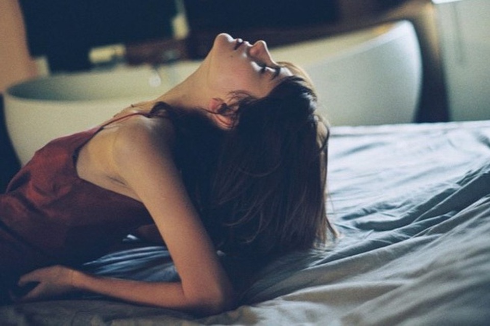 Đêm tân hôn chồng bỏ đi, tôi hoảng loạn khi mẹ chồng tiết lộ lý do - 1 Đêm tân hôn chồng bỏ đi, tôi hoảng loạn khi mẹ chồng tiết lộ lý do - 1