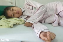 Thiếu 80 triệu đồng mổ tim, người mẹ trẻ xin bác sĩ cho về chờ chết