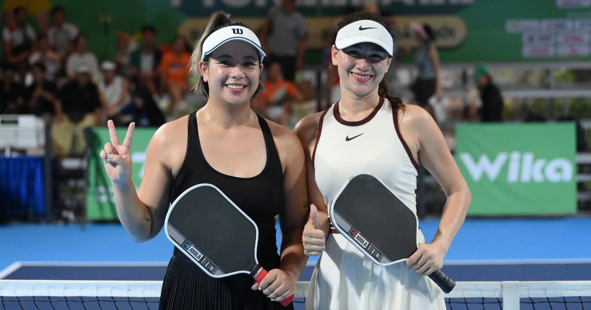 Các nhà vô địch giải đấu pickleball "Dân trí 20 năm - Rực rỡ ngày mới"