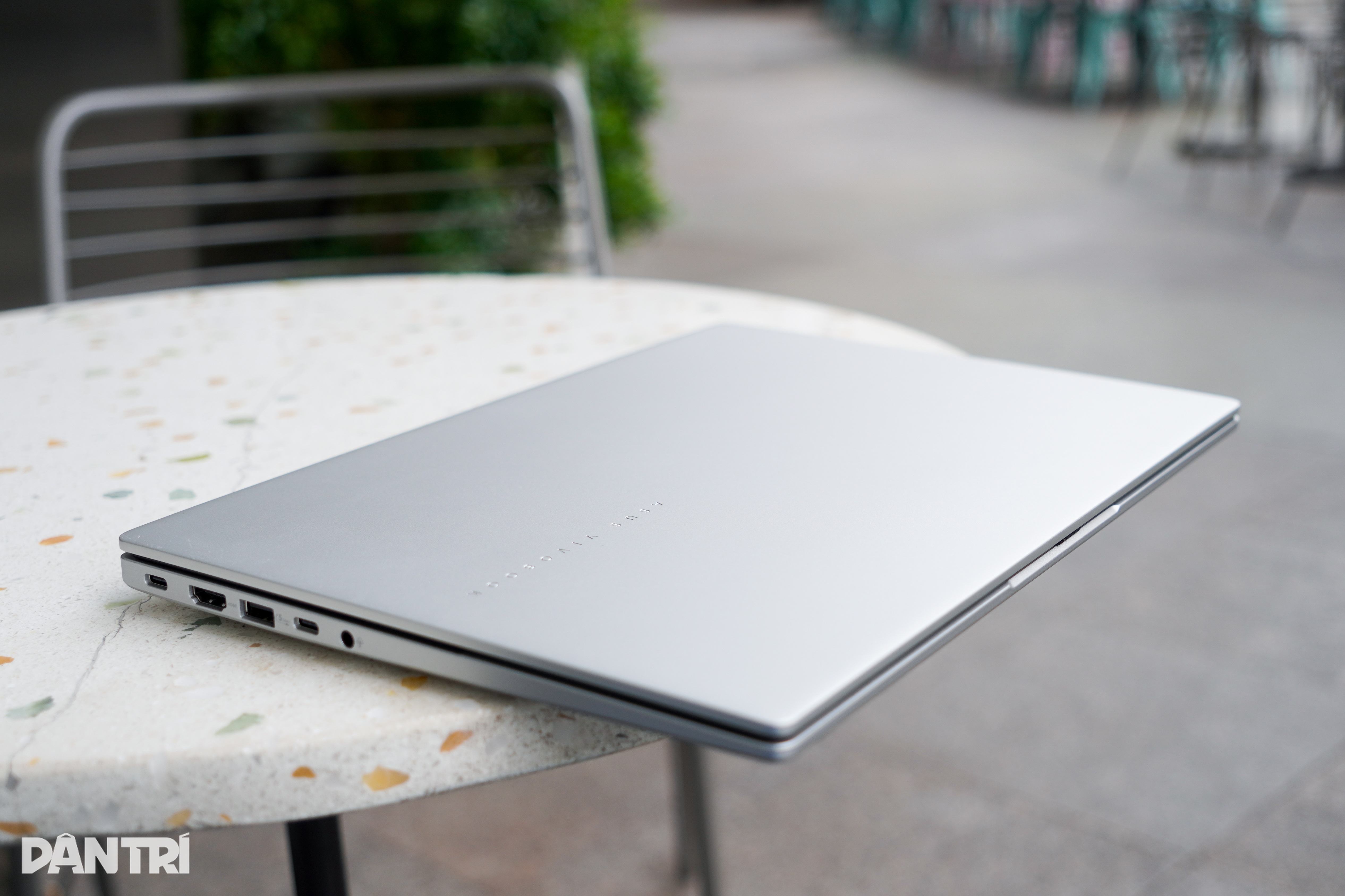Đánh giá Asus Vivobook S14: Hiệu năng mạnh, pin tốt, màn hình cần cải thiện - 23