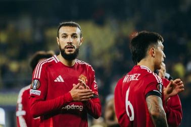 Quyết định gây sốc của HLV Ten Hag ở trận gặp Fenerbahce