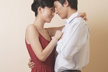 Trọng lượng cơ thể tác động thế nào đến "chuyện yêu"?