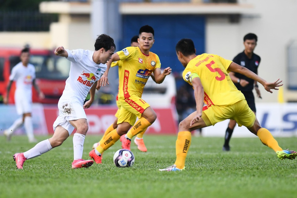 Thanh Hóa 1-2 HA Gia Lai: Dấu ấn của Công Phượng, Minh Vương - 11 Thanh Hóa 1-2 HA Gia Lai: Dấu ấn của Công Phượng, Minh Vương - 11