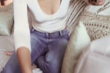 Shanina Shaik hé lộ bí quyết trang điểm