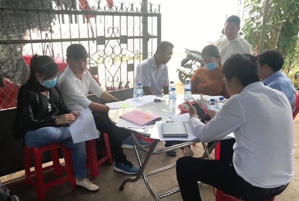 Nhận diện chim mồi, thủ đoạn bỏ con tép bắt con tôm để bẫy người mua đất - 1 Nhận diện chim mồi, thủ đoạn bỏ con tép bắt con tôm để bẫy người mua đất - 1