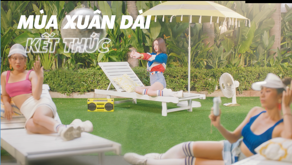 Bích Phương tái xuất nóng bỏng - 1 Bích Phương tái xuất nóng bỏng - 1