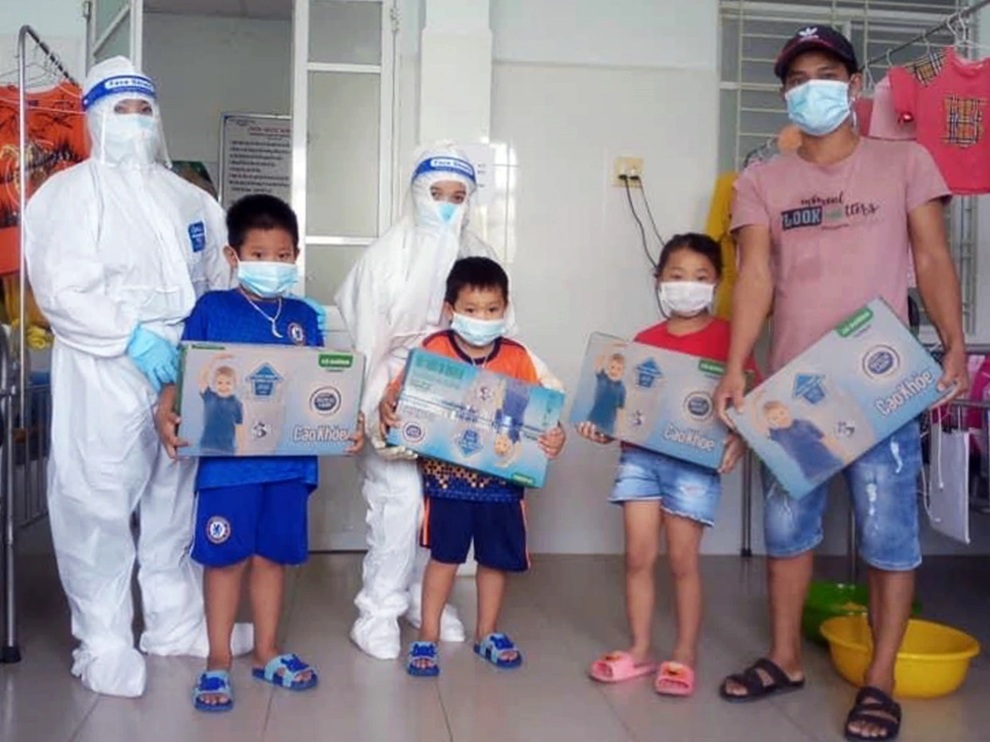 Chủ tịch Phú Yên: Dứt khoát không để trẻ mồ côi vì Covid-19 phải bỏ học - 2 Chủ tịch Phú Yên: Dứt khoát không để trẻ mồ côi vì Covid-19 phải bỏ học - 2
