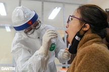 Hà Nội thêm 2.011 F0, trong đó có 796 ca cộng đồng