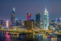 Ngân hàng Anh dự báo kinh tế Việt Nam tăng trưởng 7% nửa cuối năm