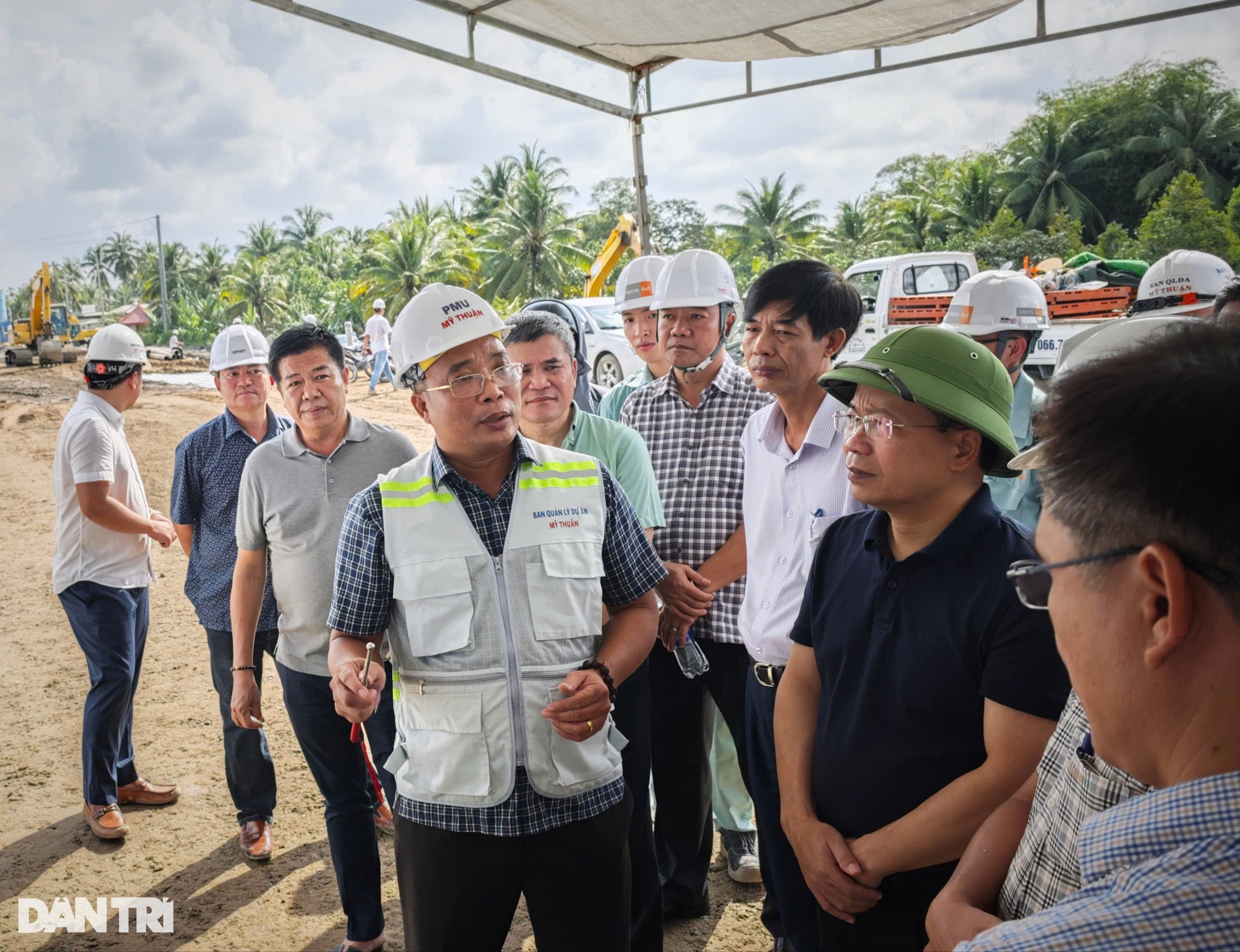 Cuộc kiến thiết đường sá sau thống nhất: Cầu kỳ vĩ, cao tốc dọc ngang - 4 Cuộc kiến thiết đường sá sau thống nhất: Cầu kỳ vĩ, cao tốc dọc ngang - 4