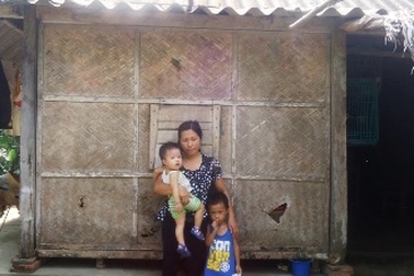 "Xin ông trời đừng cướp đi bố của các con tôi"