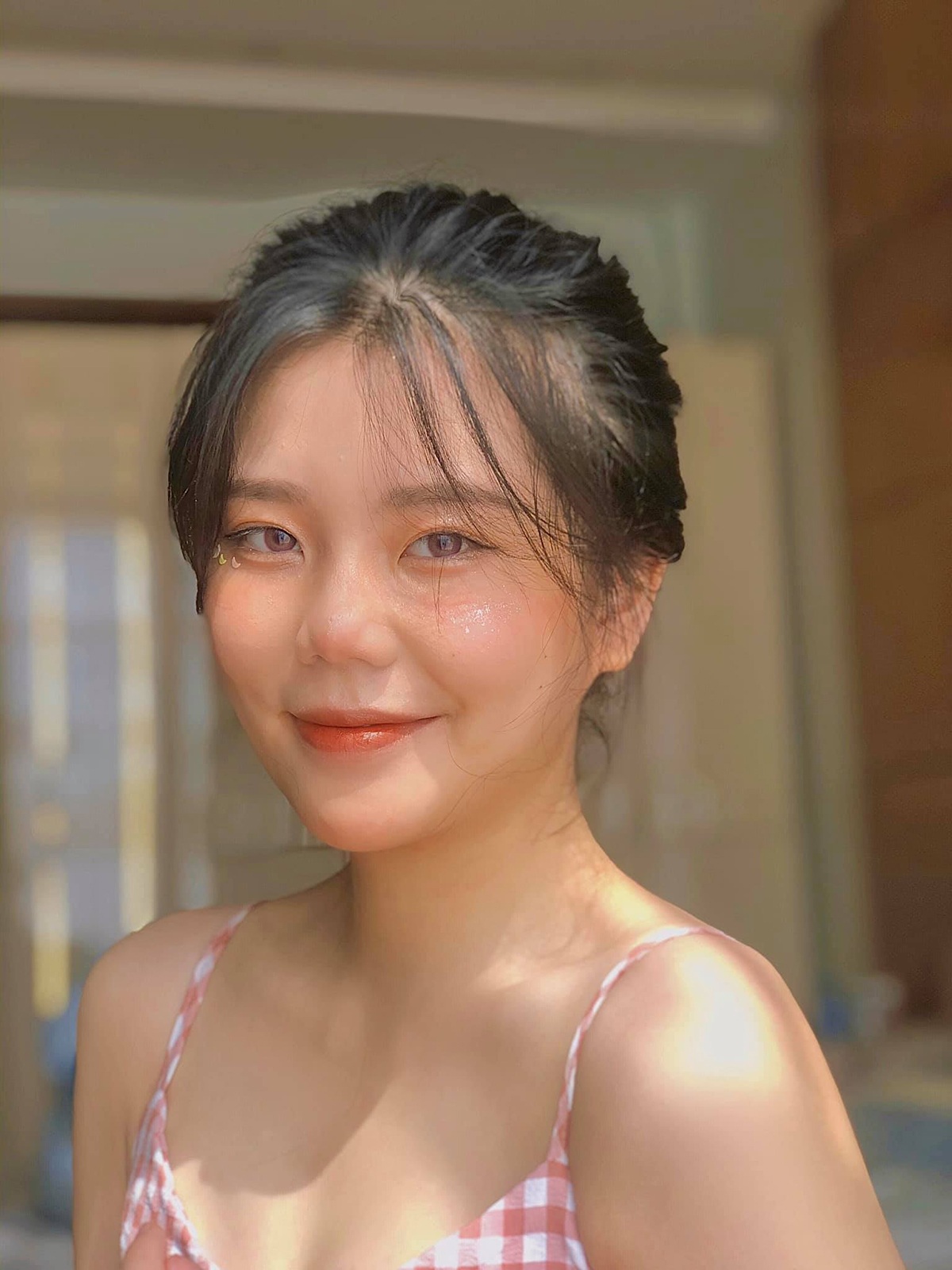 Hotgirl Olympia làm MC tiếp lửa cho đàn em - 5 Hotgirl Olympia làm MC tiếp lửa cho đàn em - 5