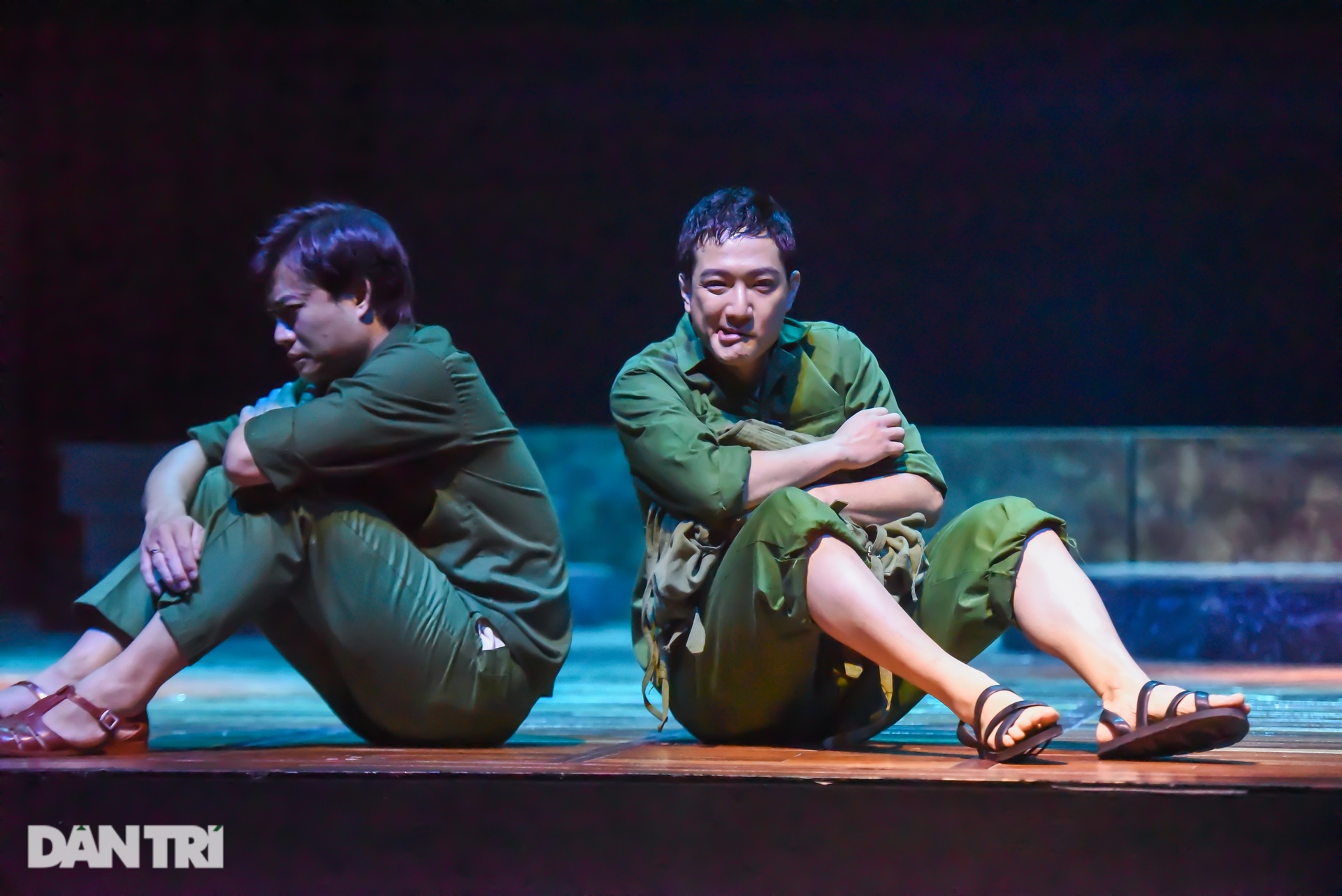 Một ngày chạy show từ 4h30 sáng của diễn viên Chí Nhân - 12 Một ngày chạy show từ 4h30 sáng của diễn viên Chí Nhân - 12