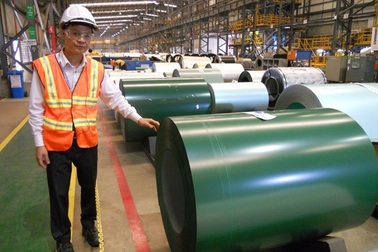 Bộ Công Thương cho phép một số doanh nghiệp nhập khẩu hàng ngàn tấn tôn mạ màu