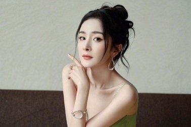 Dương Mịch ngày càng xinh đẹp nhưng gây tranh cãi về diễn xuất