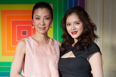 Lý Nhã Kỳ thăm nhà Dương Tử Quỳnh